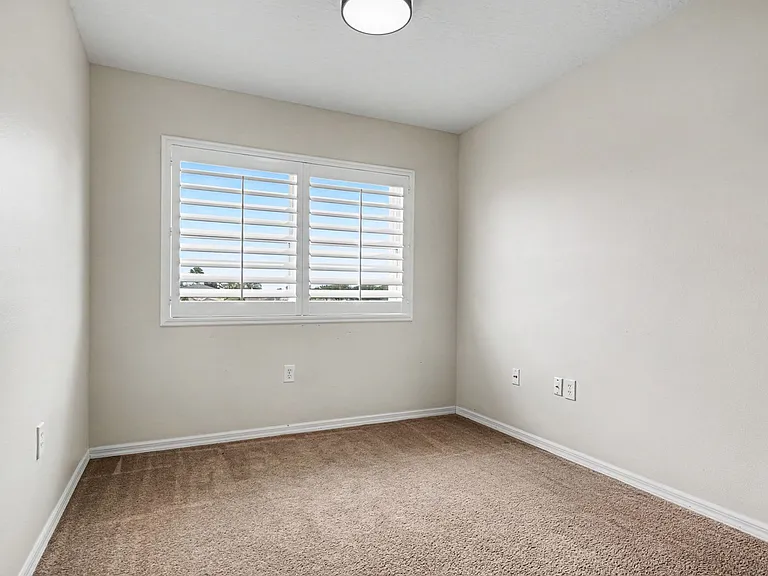 5353 Outlook Dr — Photo 8