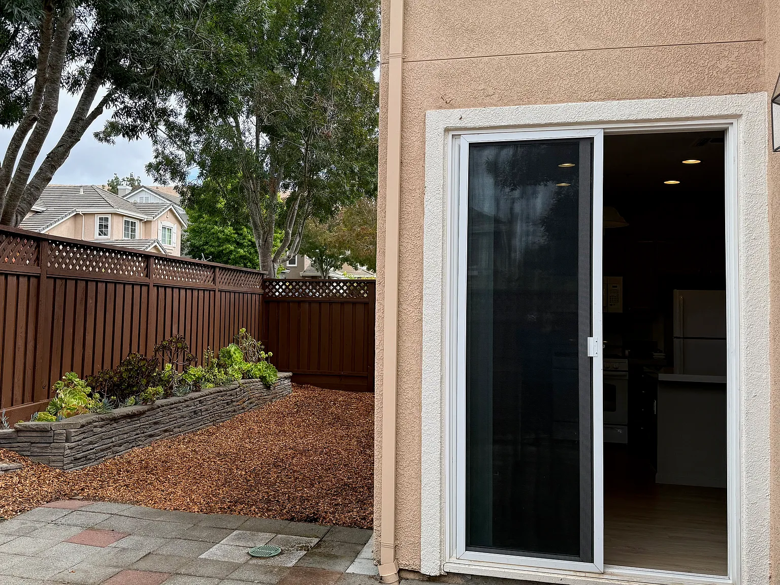 3 bed, 1771 sqft, $3,950 — Photo 4