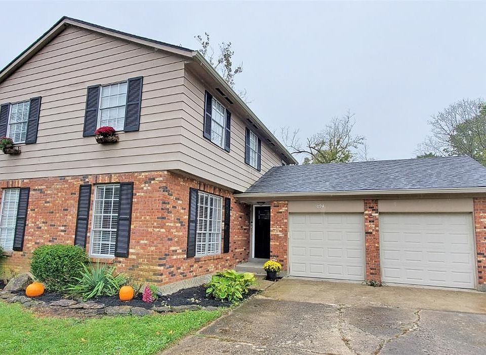 1st image of 1094 Peachtree Ct