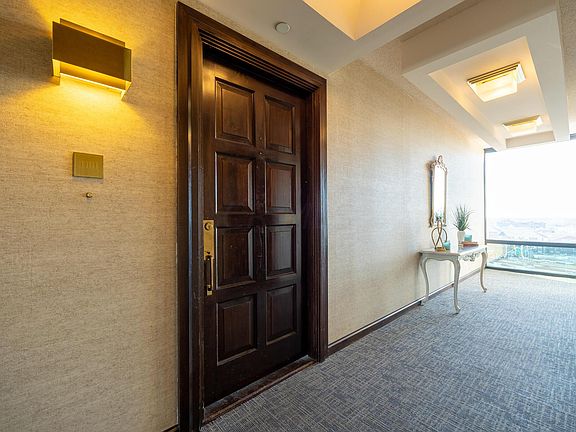 4th image of 155 W Main St APT 1101
