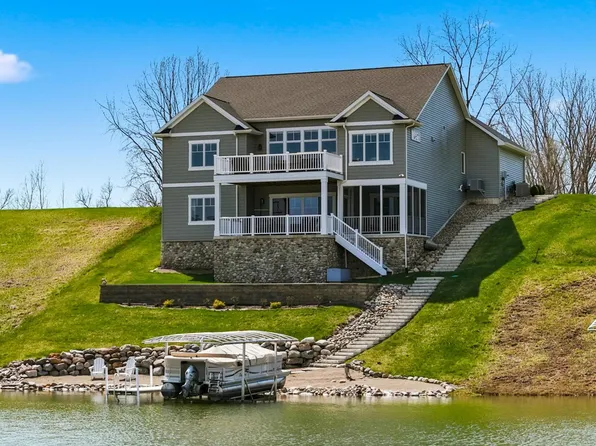 140 Lane 282 Hamilton Lk, Hamilton, IN 46742