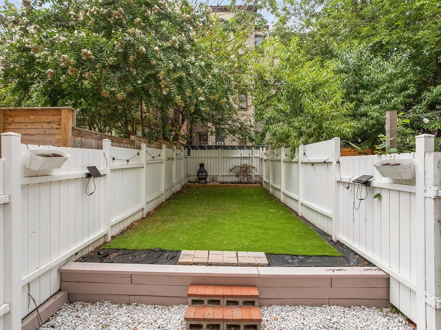 1 bed, 1.0 bath, $3,500 — Photo 2