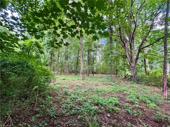 311 Byerly Rd, Winston Salem, NC 27101