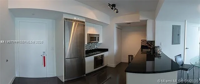 92 SW 3rd St #1802 — Photo 3