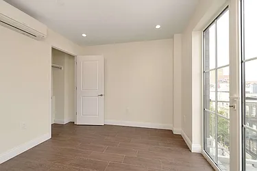 Rented by NY Space Finders Inc.