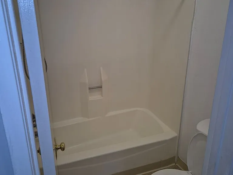 1130 W. San Bernardino Rd — Photo 21