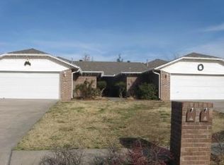 4208 Nightingale Ln, Springdale, AR 72762