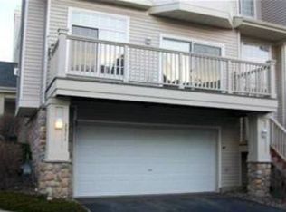 2311 Eagle Trace Ln, Saint Paul, MN 55129