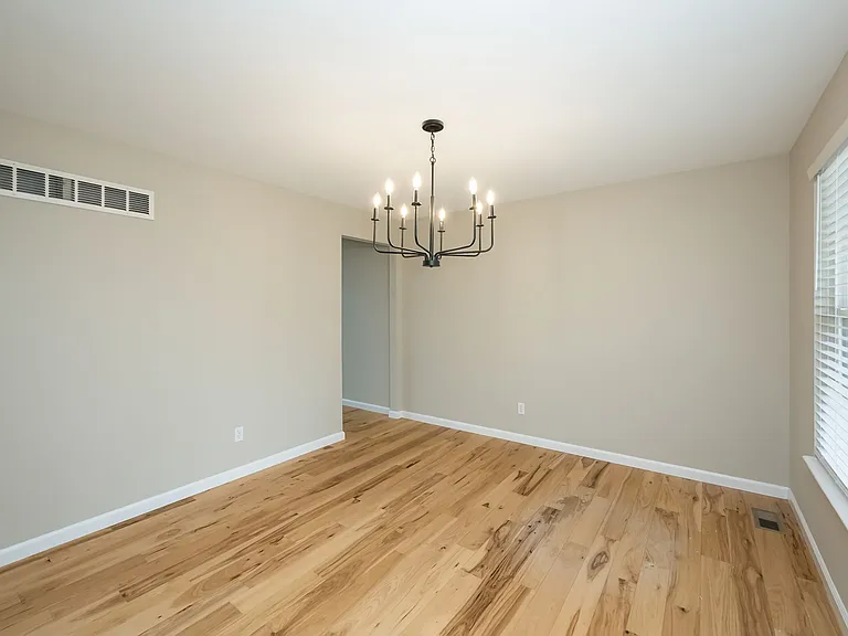 Formal Dining