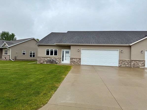 822 Escalade Ln SE
