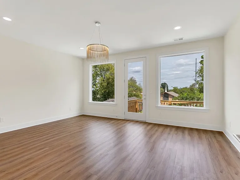 2430 Batavia St — Photo 6