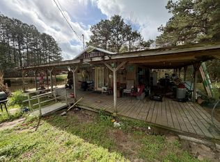 2 Jefferys Ln, Poplarville, MS 39470