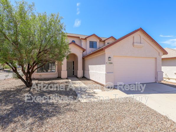 10204 E Kensington Dr