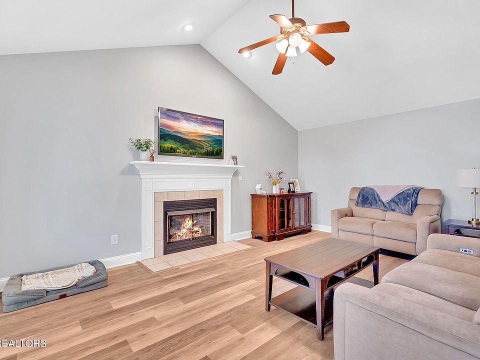 7108 Highland Creek Ln, Knoxville, TN 37931 | Zillow
