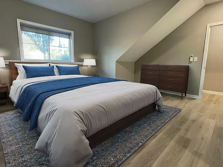 1073 Grant St #17 — Photo 4