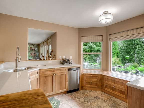 2nd image of 15306 259th Avenue Ct E