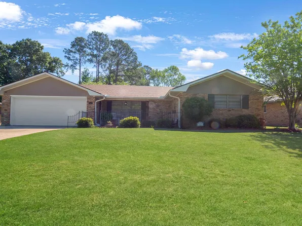 1645 Chevelle Dr, Baton Rouge, LA 70806