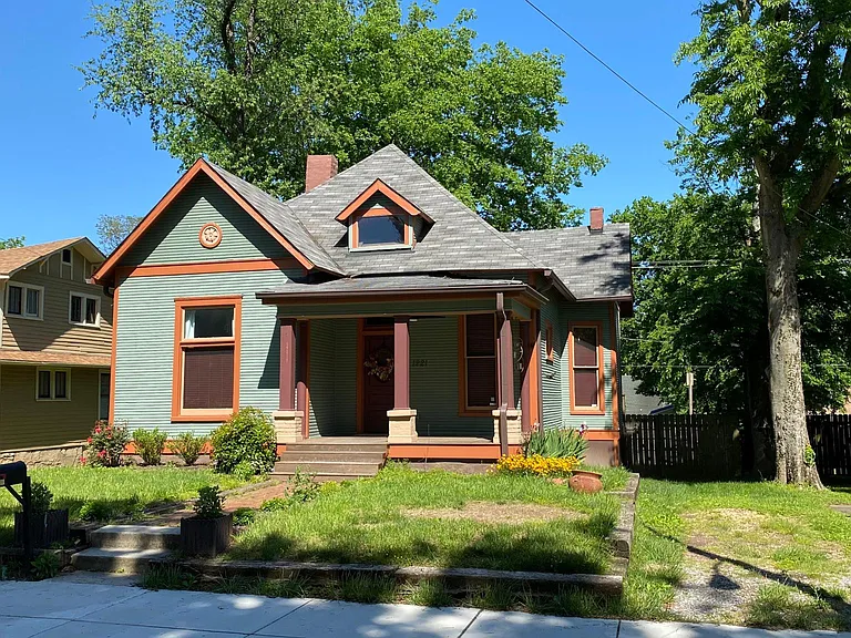 1221 Joseph Ave — Photo 1