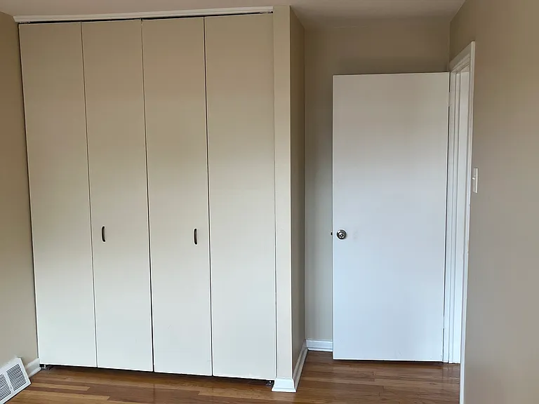 5445 Houghton Pl #3 — Photo 6