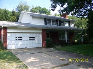 298 Walton Tea Room Rd, Greensburg, PA 15601
