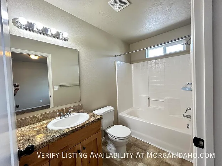 11862 W Fairview Ave #201 — Photo 9