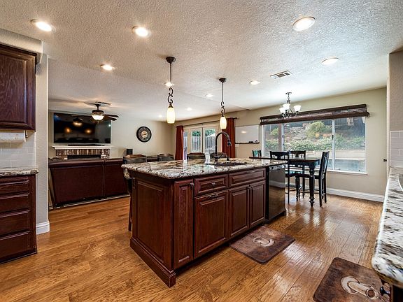 5th image of 4224 Weathervane Ct