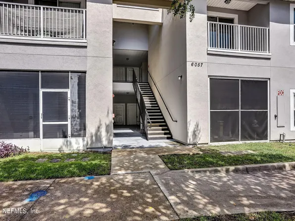 6057 MAGGIES Circle #104, Jacksonville, FL 32244