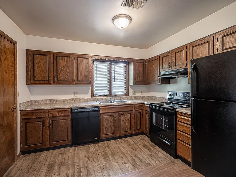 1315 S 16th St #6 — Photo 8
