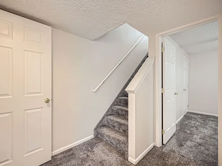 4543 Lamplighter Cir — Photo 24