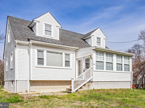 158 Guest St, Carneys Pt, NJ 08069