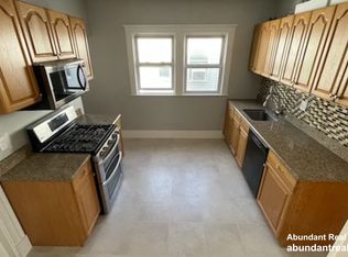 12 Berwick Rd #2B, Medford, MA 02155