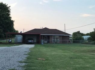 2185 Old Seymour Dr, Marlow, OK 73055