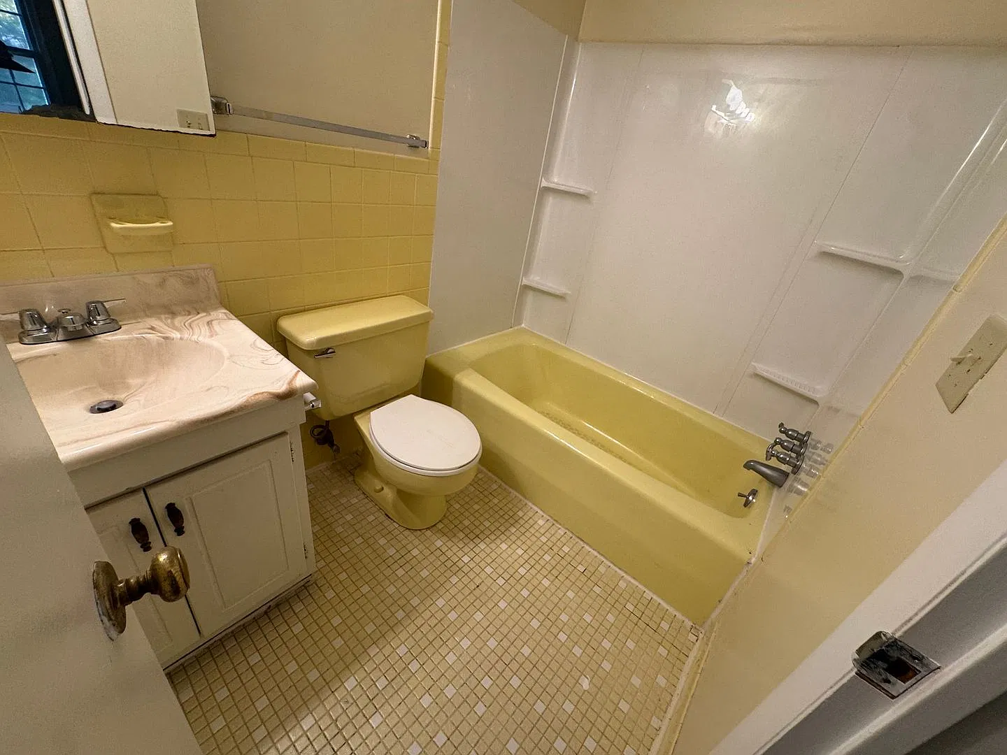 108 Nottingham Court, Blacksburg — Photo 4