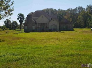 570 Port Hudson Plains Rd, Zachary, LA 70791