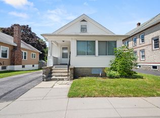 296 Colman St, New London, CT 06320