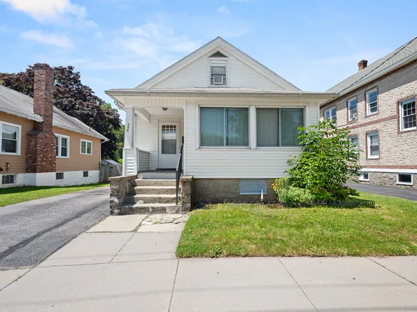 296 Colman Street, New London, CT 06320