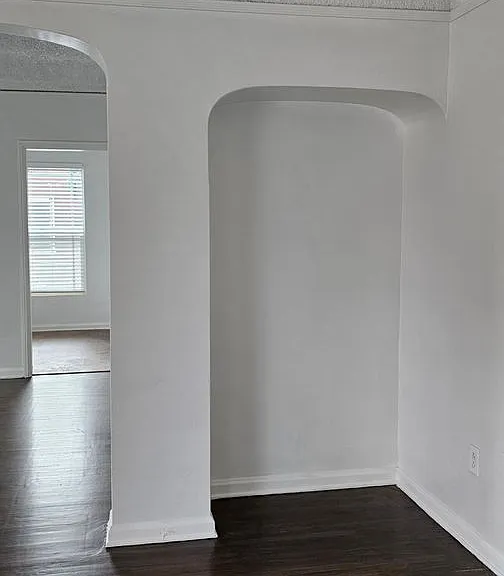 3368 Strong St — Photo 26