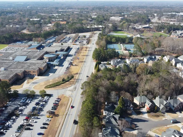 5277 Spalding Dr, Peachtree Corners, GA 30092