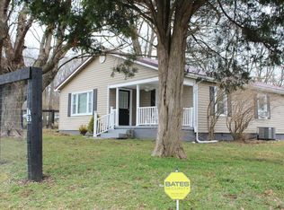 280 Russell Cave Rd, Paris, KY 40361