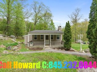 360 Wixon Pond Rd, Mahopac, NY 10541