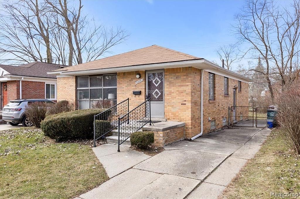 24361 Scotia Rd, Oak Park, MI 48237 Zillow