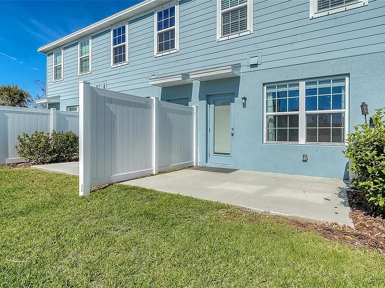 14244 Crimson Ave — Photo 45