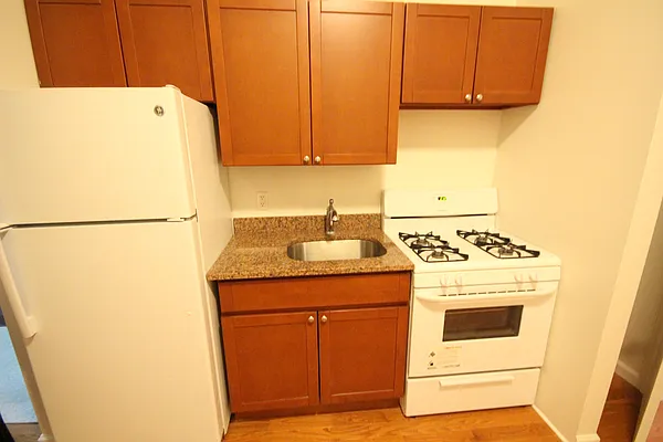 Rented by Alpha Properties NYC I LLC | media 4