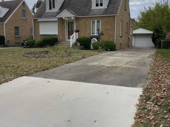 7810 Neva Ave, Niles, IL 60714