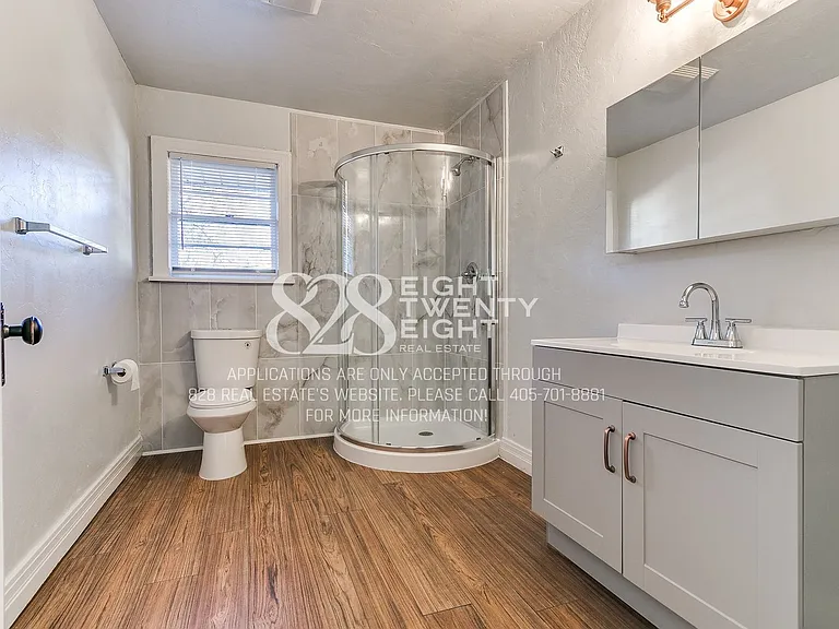 930 Miller Ave — Photo 43