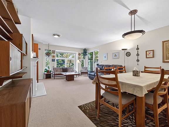 5th image of 725 W 7th Ave #202