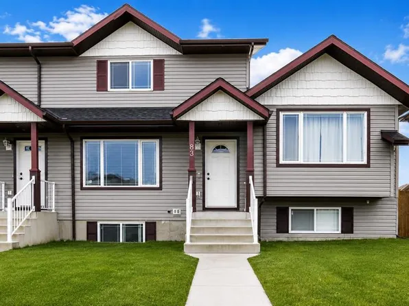 83 W Lakeway Blvd, Sylvan Lake, AB T4S 2P4