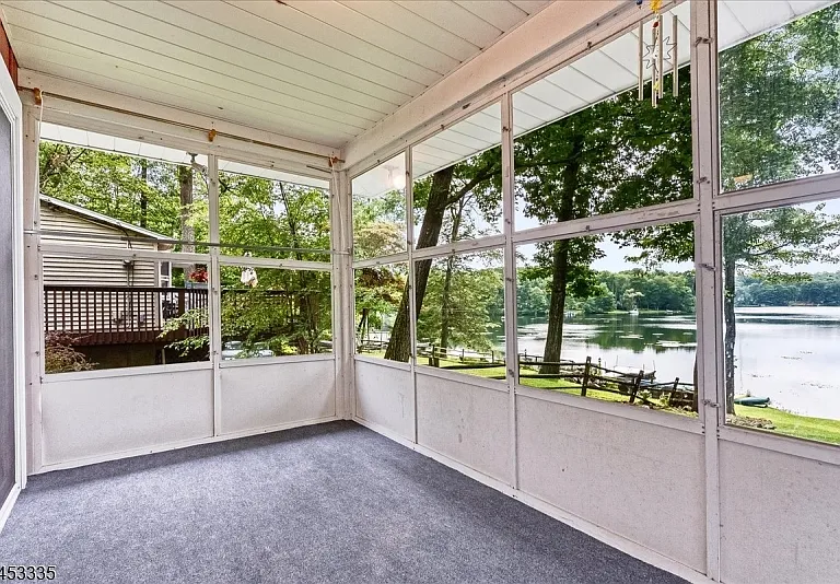 101 W Shore Dr — Photo 9