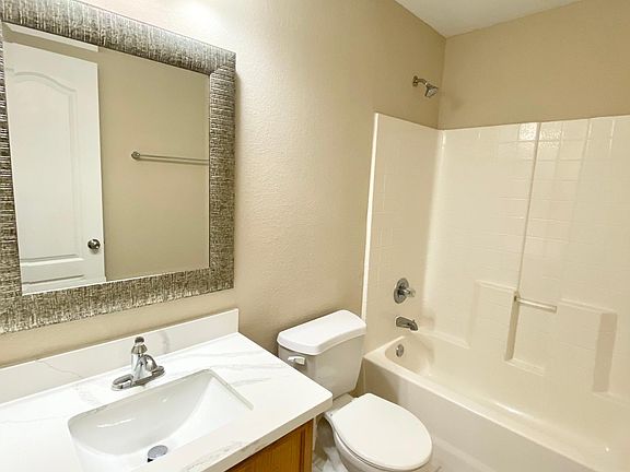 4th image of 7039 Durango Creek Dr