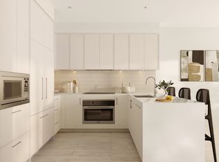 950 Lytton St #115, North Vancouver, BC V7H2A5